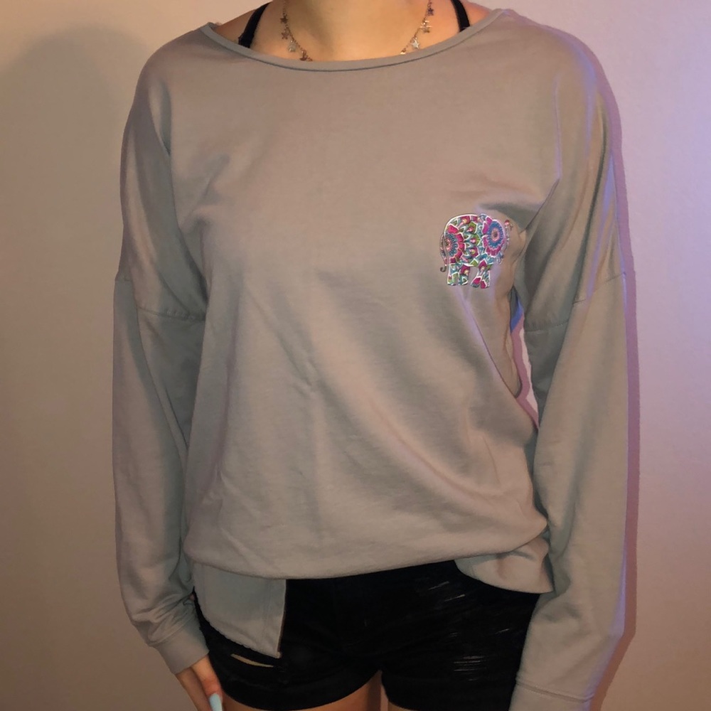 sweatshirt
